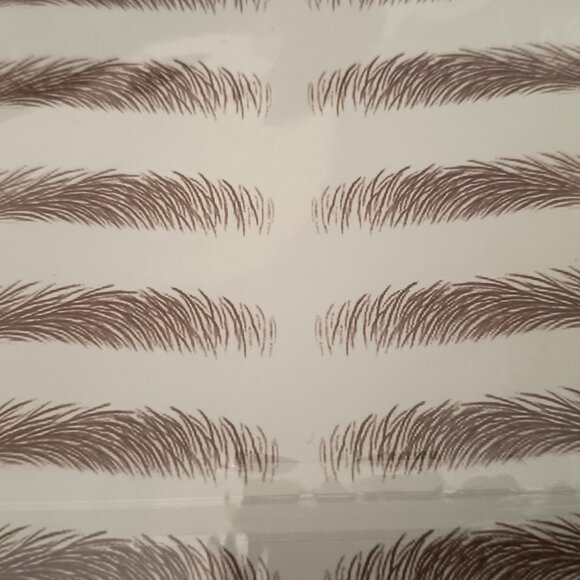 LOT OF 310 EYEBROW TATTOOS - Picture 3 of 4